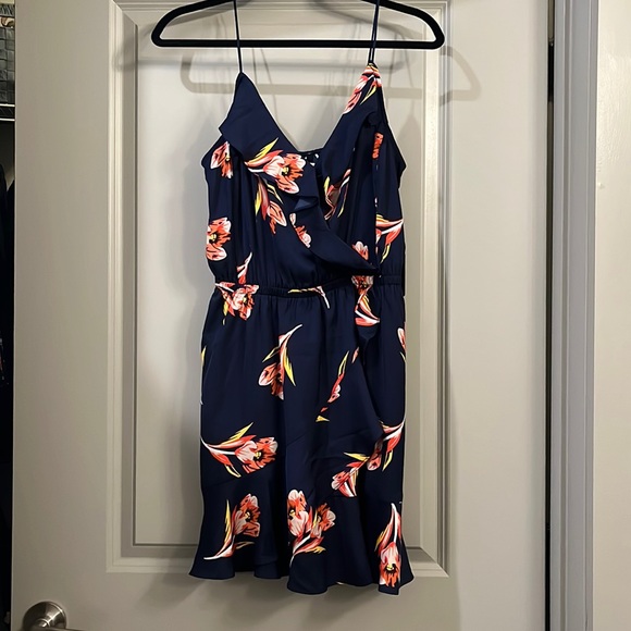 Express Dresses & Skirts - Express silk dress